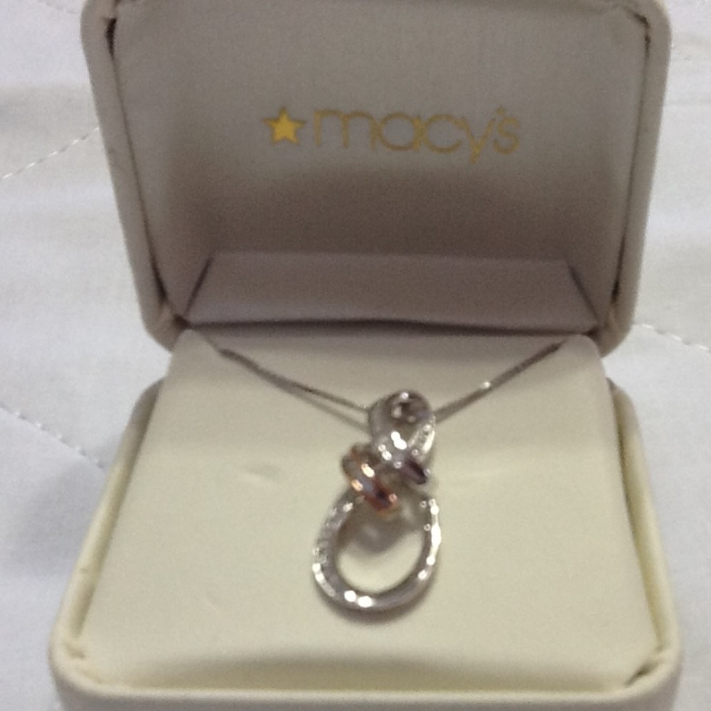 Diamond Swirl Pendant Necklace